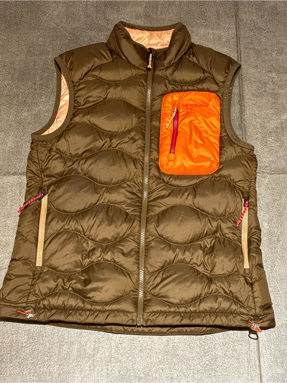 Peak Performance Meadow Moss Helium Utility Down Puffer Vest – Small